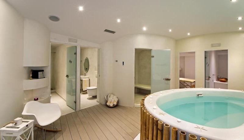 Ira Hotel & Spa