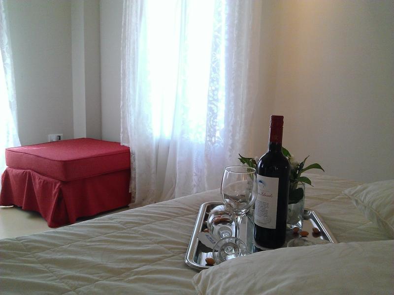 Iria Beach ART Hotel