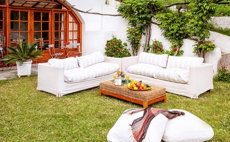 Irida Rooms & Suites