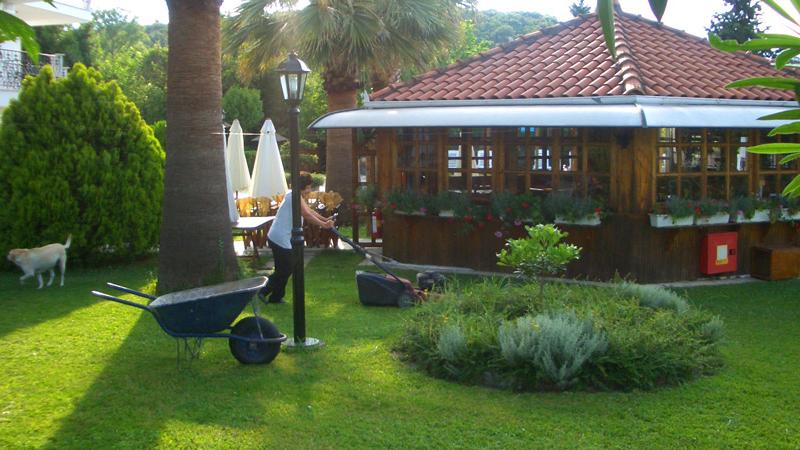 Irida Hotel
