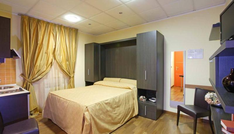Hotel Iris