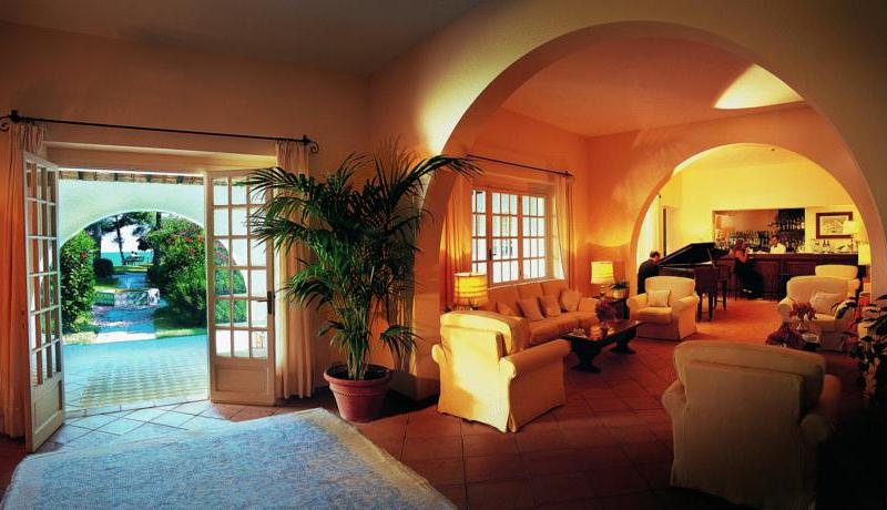 Is Morus Relais