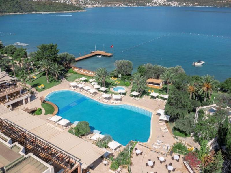 DoubleTree By Hilton Bodrum Isil Club Resort