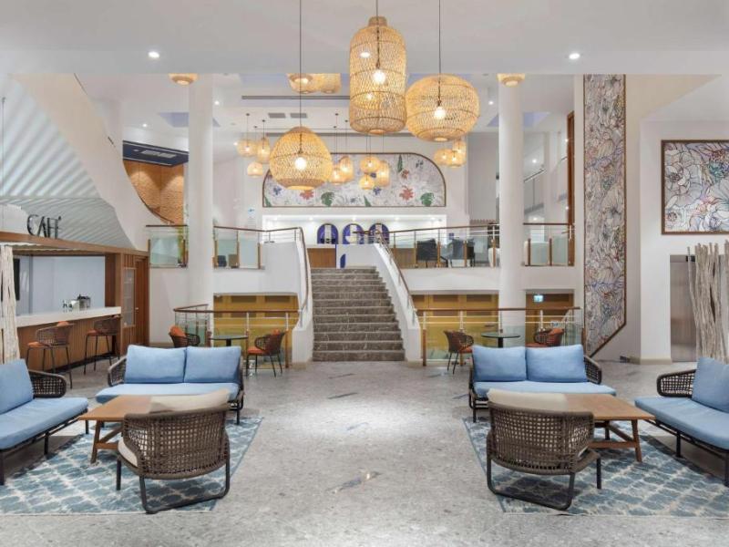 DoubleTree By Hilton Bodrum Isil Club Resort