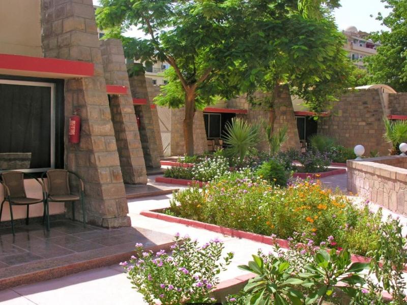 Pyramisa Isis Corniche Aswan Resort