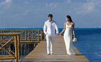 Isla Mujeres Palace