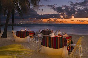 Isla Mujeres Palace