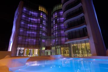 Отель I-Suite Италия, Римини, фото 7