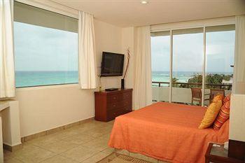 Ixchel Beach