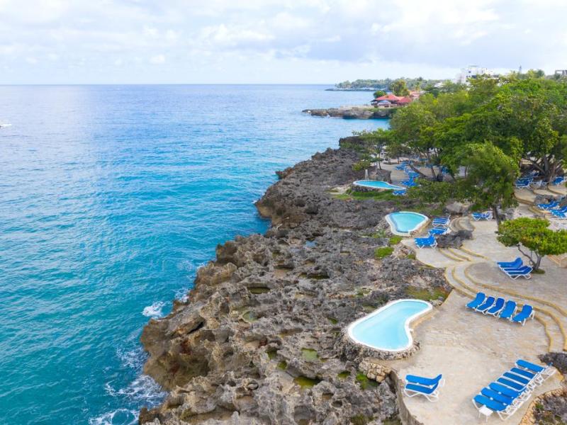 Casa Marina Beach & Reef