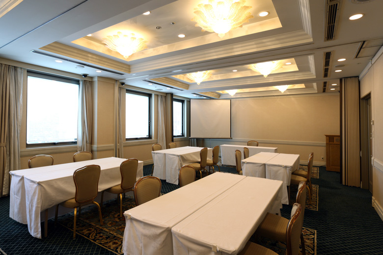 JAL City Tamachi Tokyo