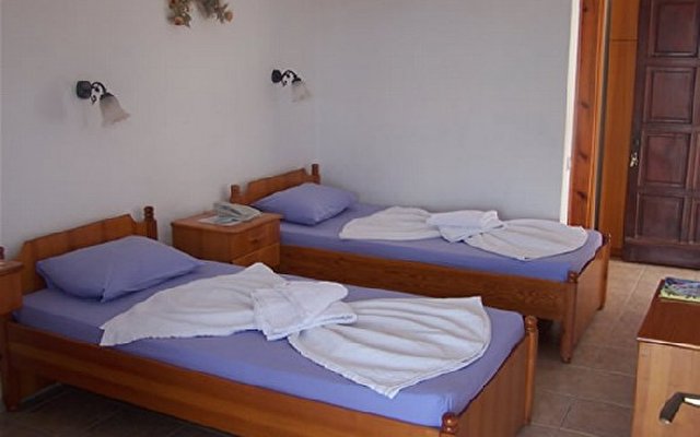 Gloria Tibi Jarra Hotel