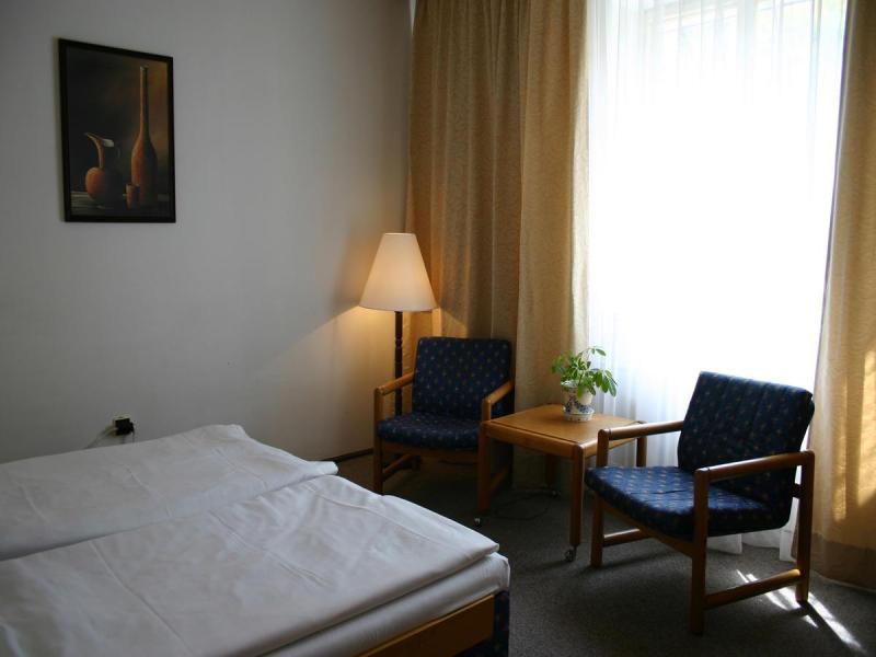EA Hotel Jasmin