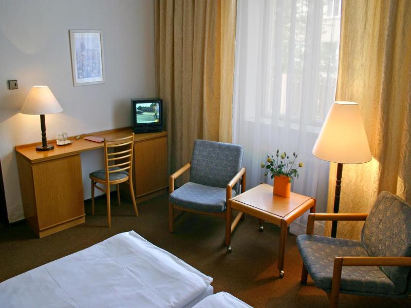 EA Hotel Jasmin