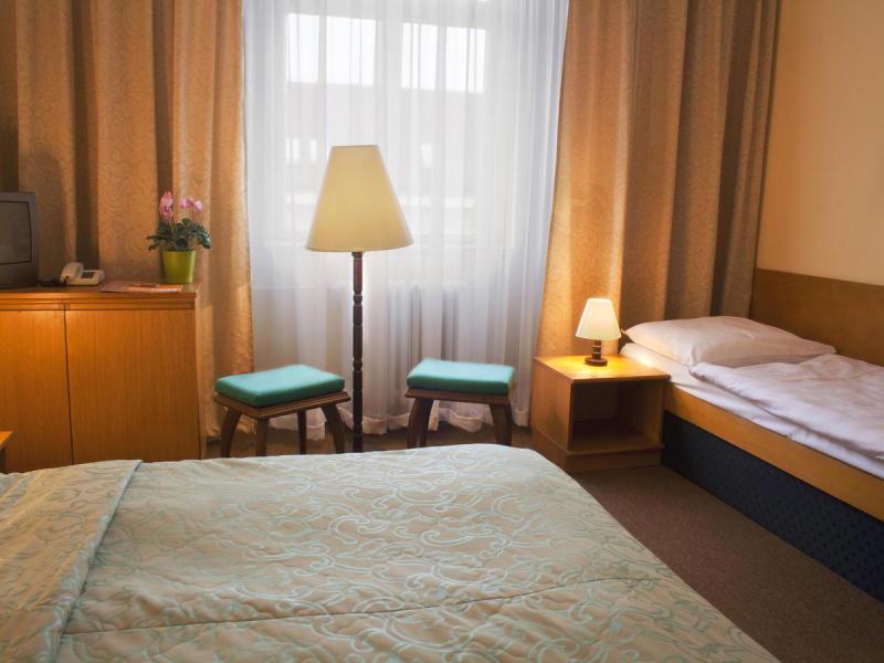 EA Hotel Jasmin
