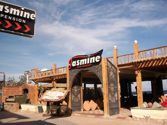 Jasmine Hotel & Restaurant