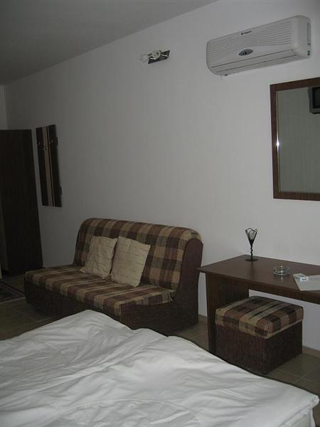 Jasmine Club Aparthotel