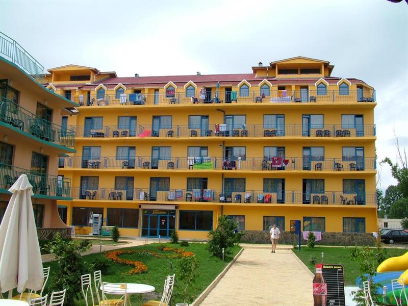 Jasmine Club Aparthotel