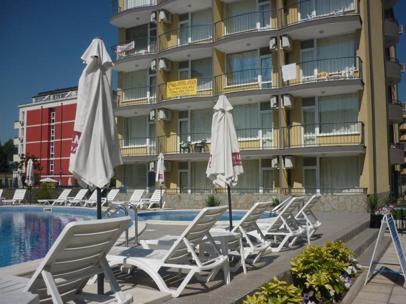 Jasmine Club Aparthotel