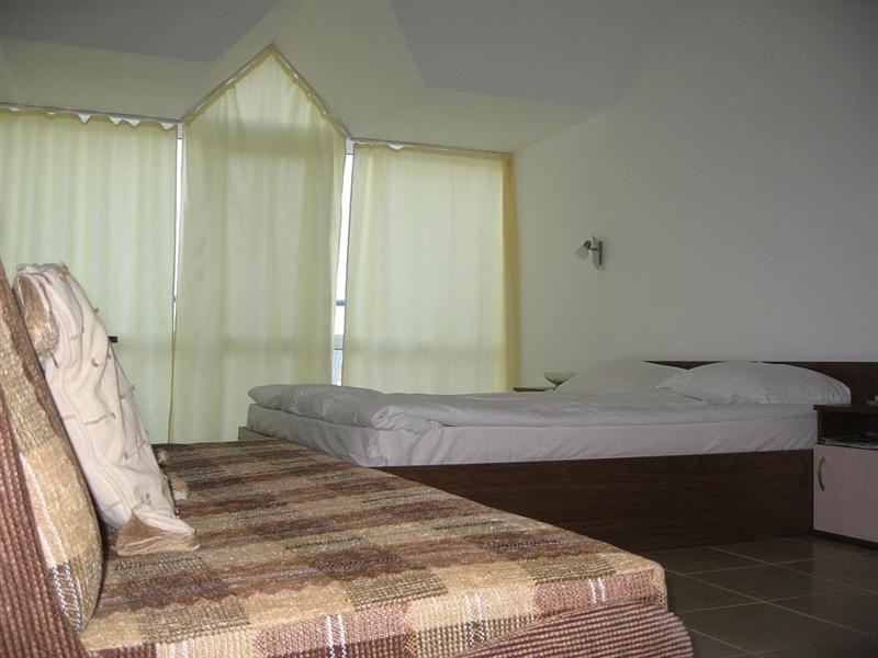 Jasmine Club Aparthotel