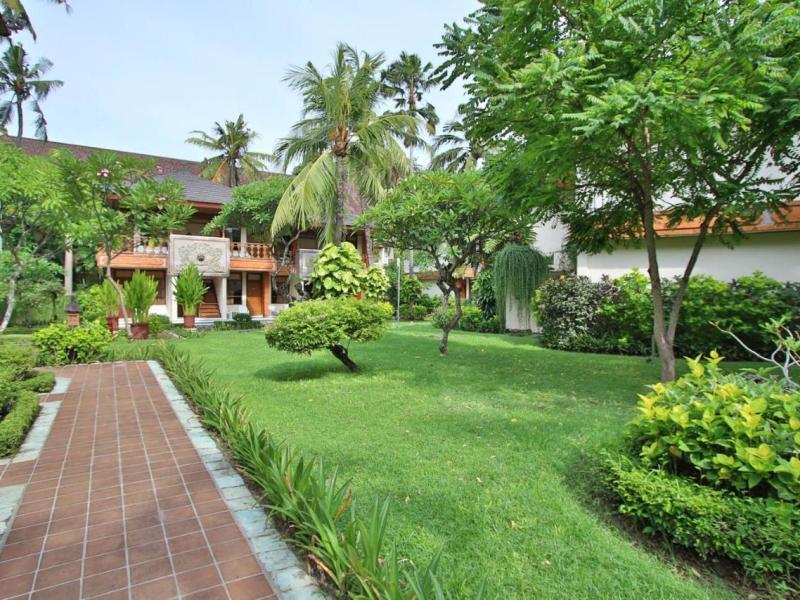 The Jayakarta Bali Beach Resort & Spa