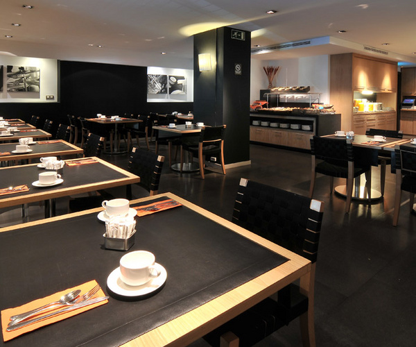 Jazz Barcelona, Hotel jazz barcelona