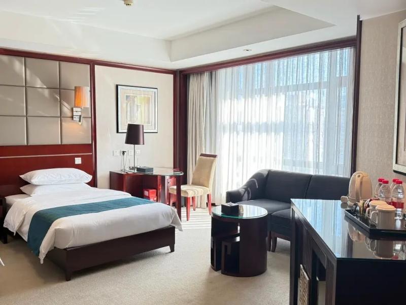Jinnian Hotel