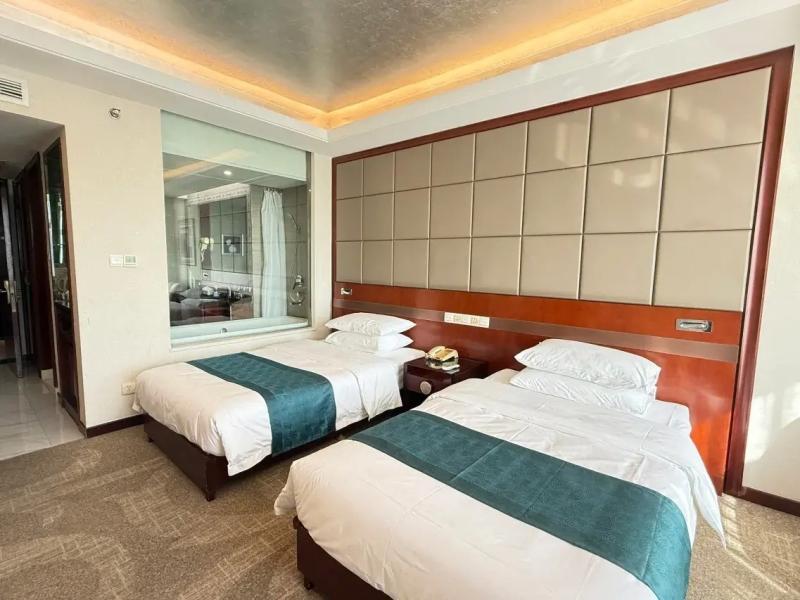 Jinnian Hotel