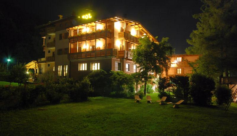 Hotel Job