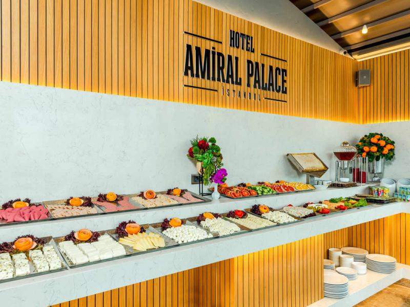 Amiral Palace