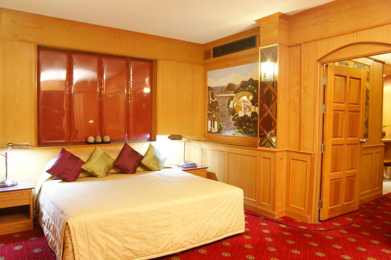 Jomtien Holiday Inn Hotel