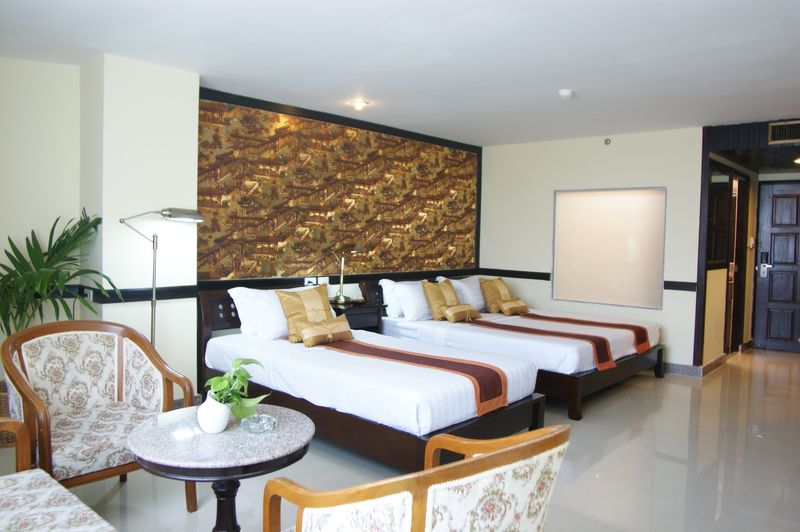 Jomtien Holiday Inn Hotel
