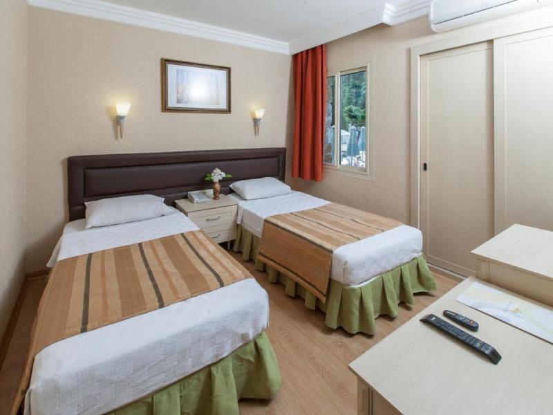 Julian Forest Suites