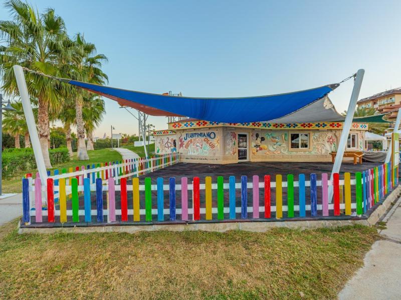 Justiniano Club Park Conti