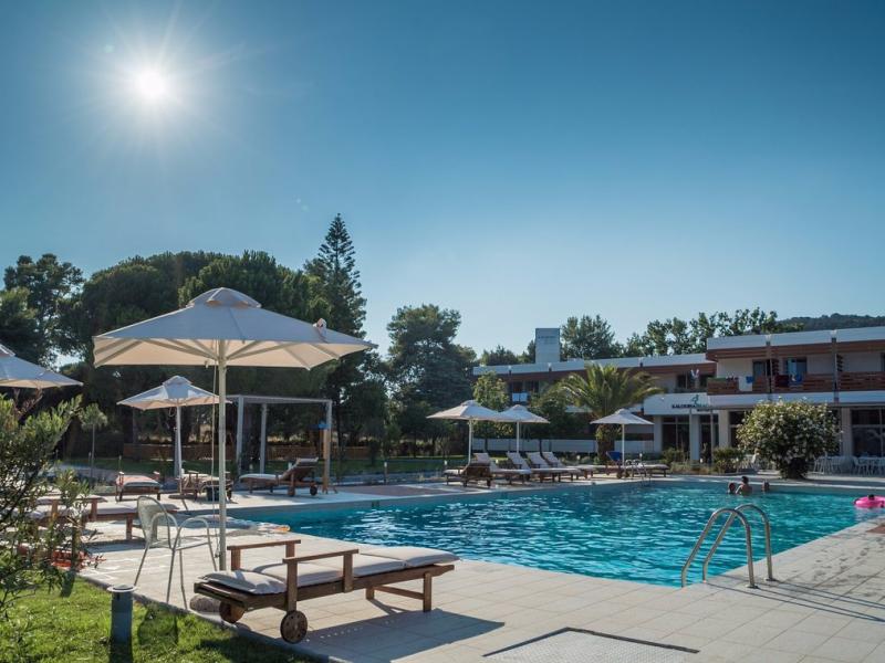 Kalogria Beach Hotel