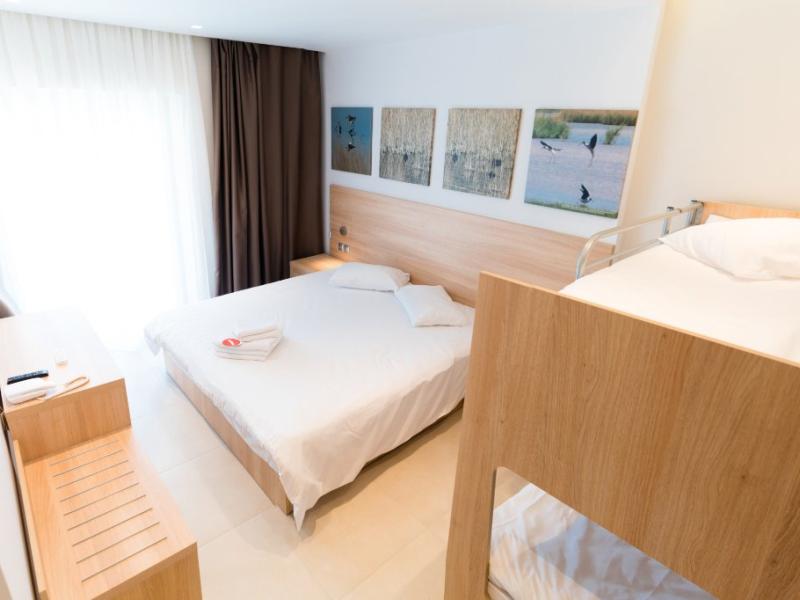 Kalogria Beach Hotel