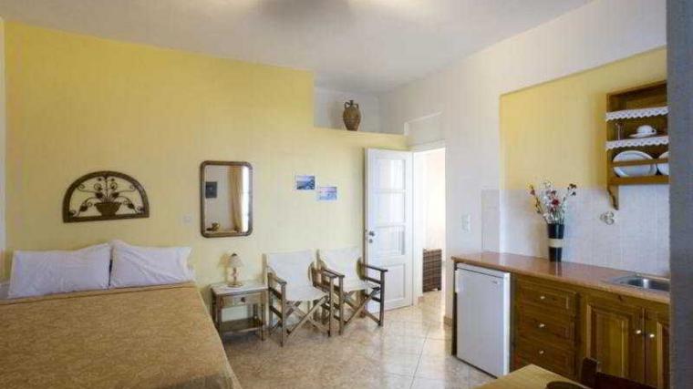 Ampelonas Studios & Maisonettes