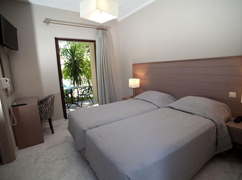 Kalydna Island Hotel