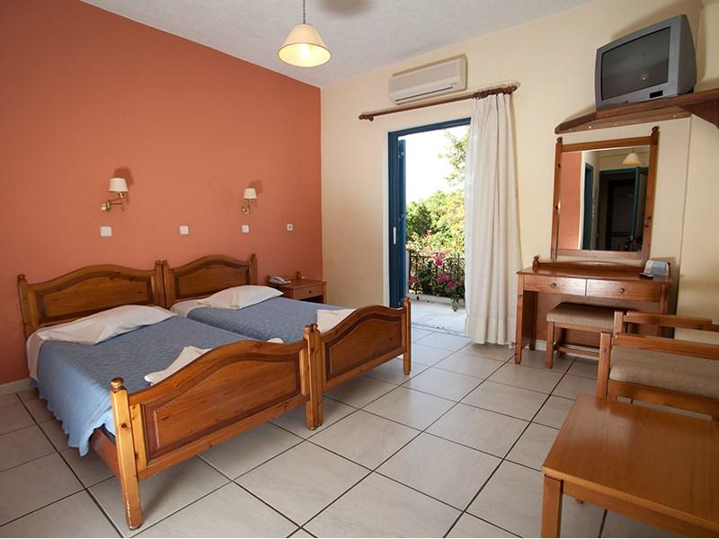 Kalydna Island Hotel