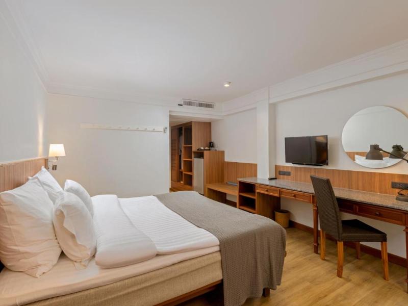 Sunprime Kamala Beach