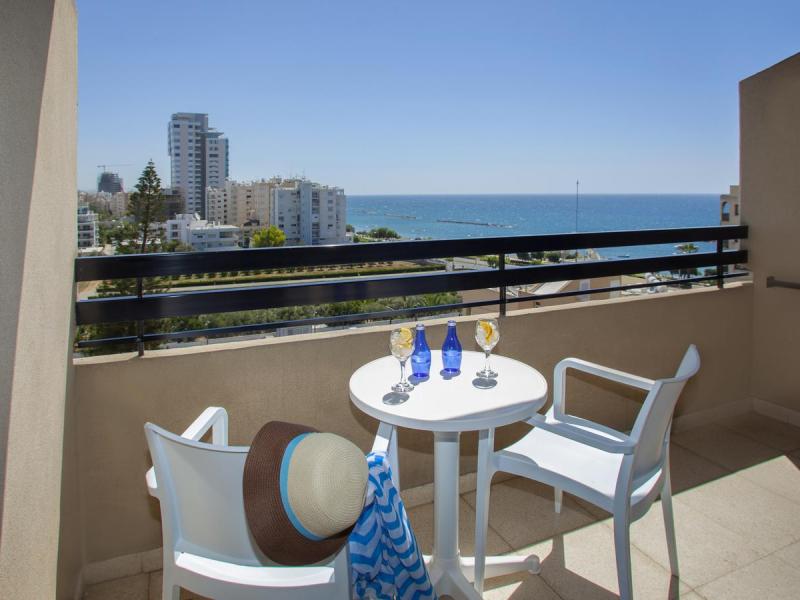 Kapetanios Odyssia Hotel