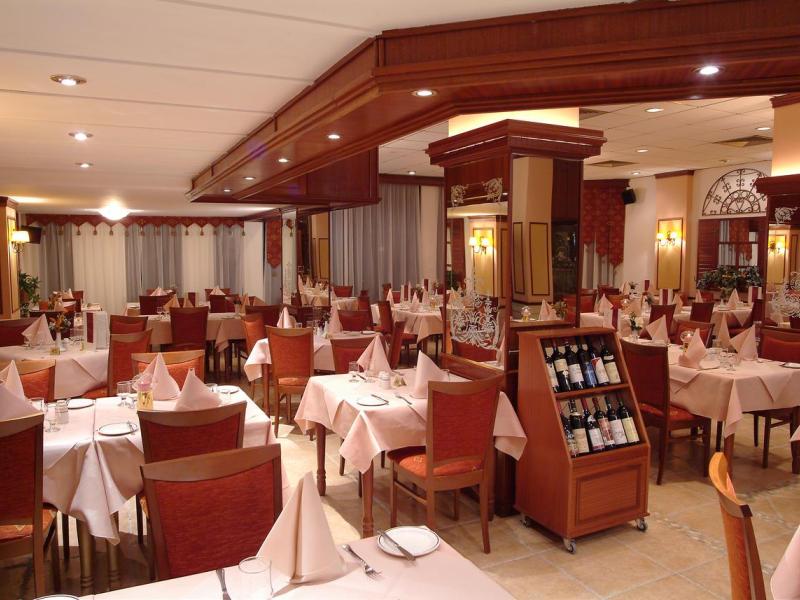 Kapetanios Odyssia Hotel