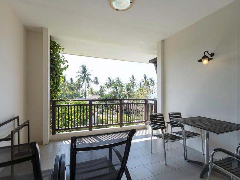 Kantary Beach Hotel Villas & Suites