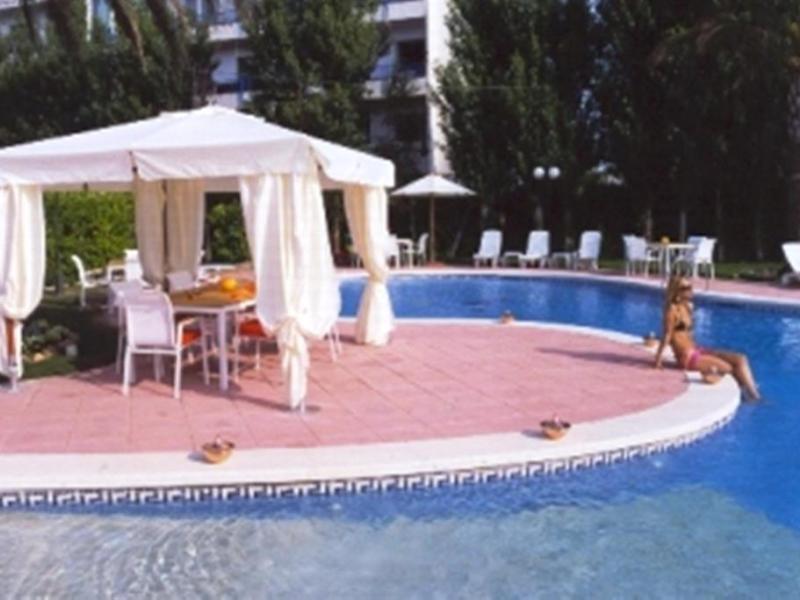 Ampuria Inn