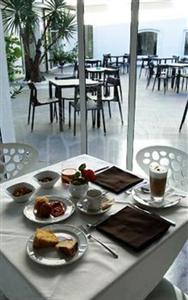 Blu Hotel Kaos