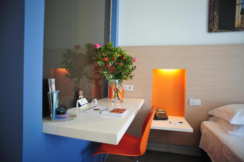 Blu Hotel Kaos
