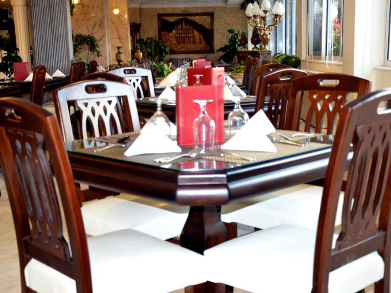 Amra Palace