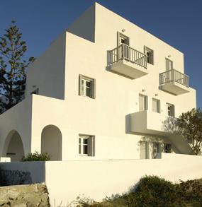Kapetan Tasos Suites