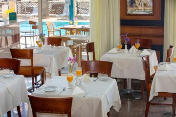 Отель Kapetanios Limassol Hotel Кипр, Лимассол, фото 16