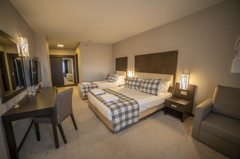 Karinna Hotel Convention Center & Spa